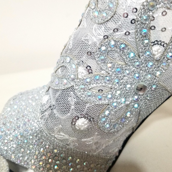 Womens heels - Picture 5 of 8